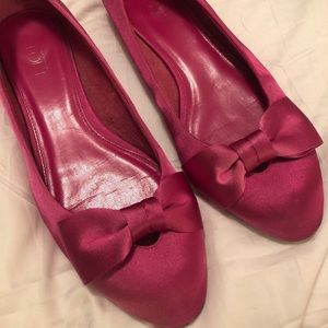 Ann Taylor LOFT pink satin bow flats
